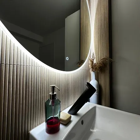 Apartamento Port Marianne/arenes *