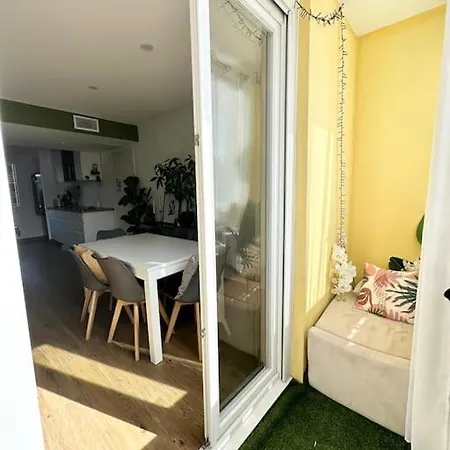 Port Marianne/arenes Appartement *